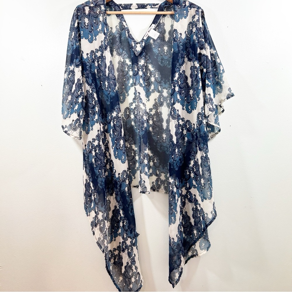 Say What? Blue White Asymmetrical Flutter Sleeve Bohemian Hi-Low Kimono